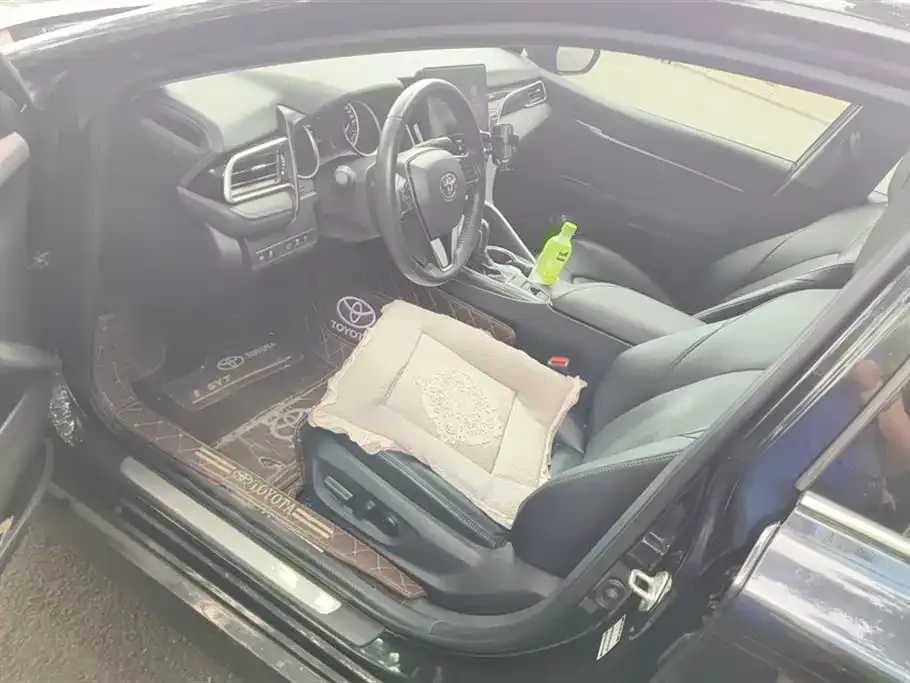 Toyota Camry 2022 из CN, фото 9