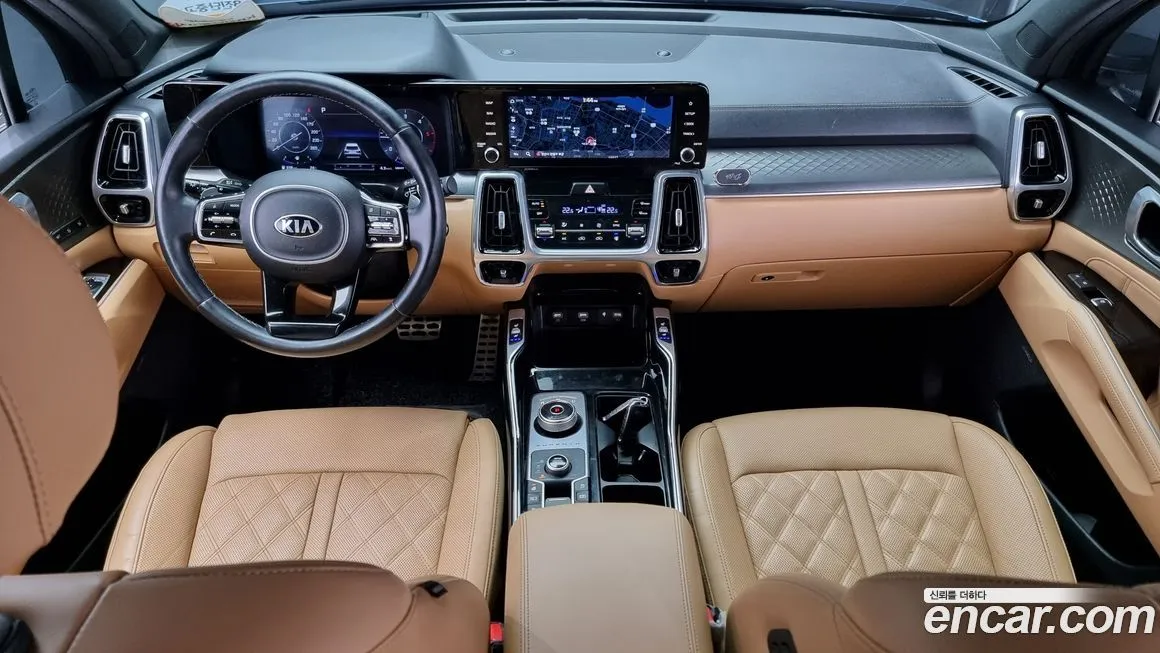 Kia Sorento — фото 7
