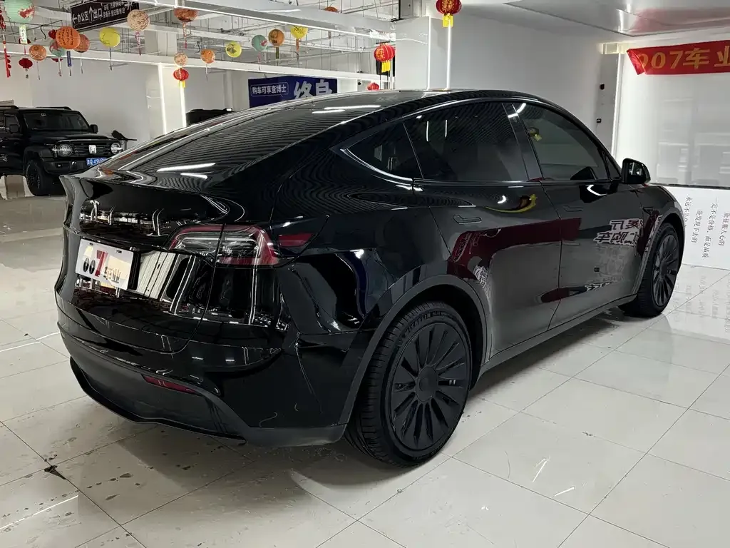 Tesla Model Y 2022 из CN, фото 9