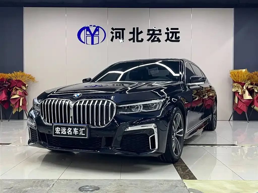 BMW 7 Series 2022 из CN, фото 1