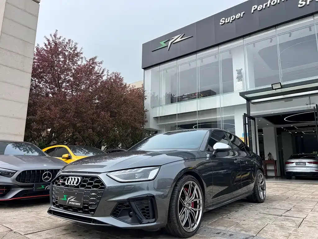 Audi S4 2024 из CN, фото 3