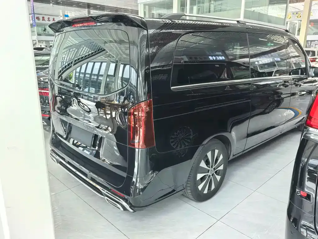 Mercedes-Benz Vito 2024 из CN, фото 4
