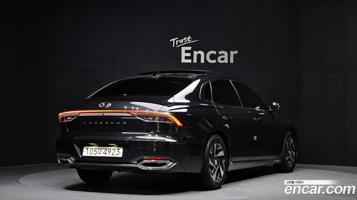 Hyundai Grandeur 2022 из KR, фото 2