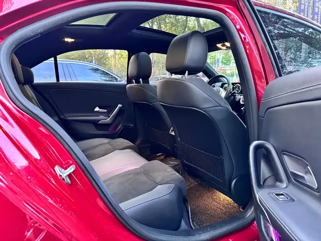 Mercedes-Benz A-Class 2021 из CN, фото 10