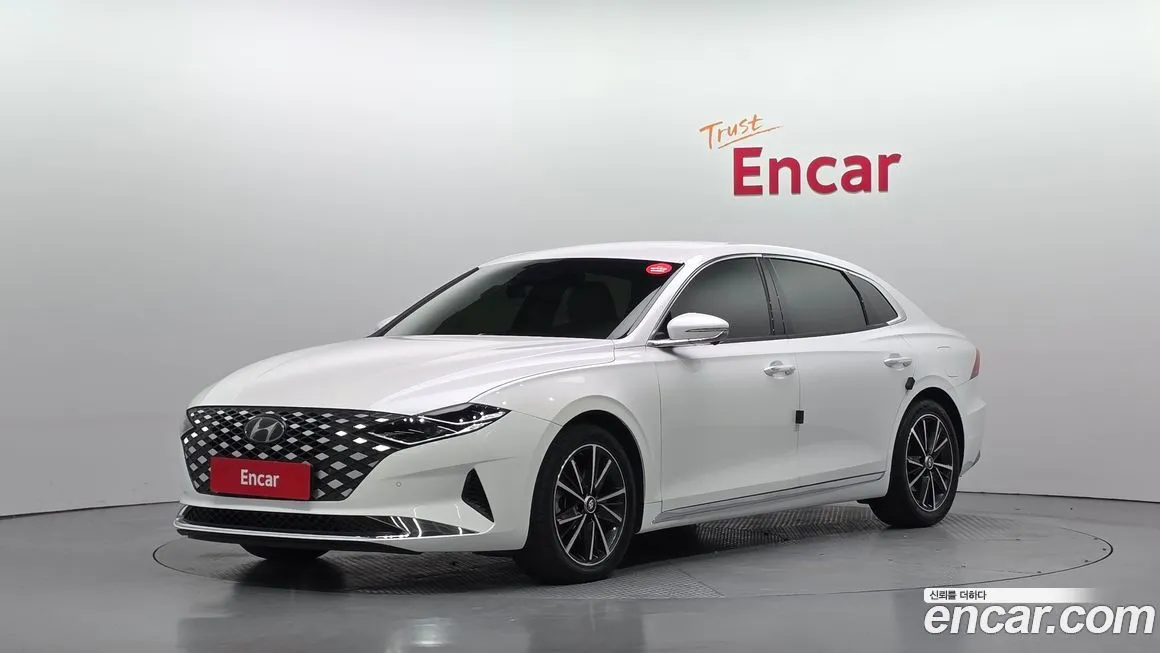 Hyundai Grandeur 2022 из KR, фото 1