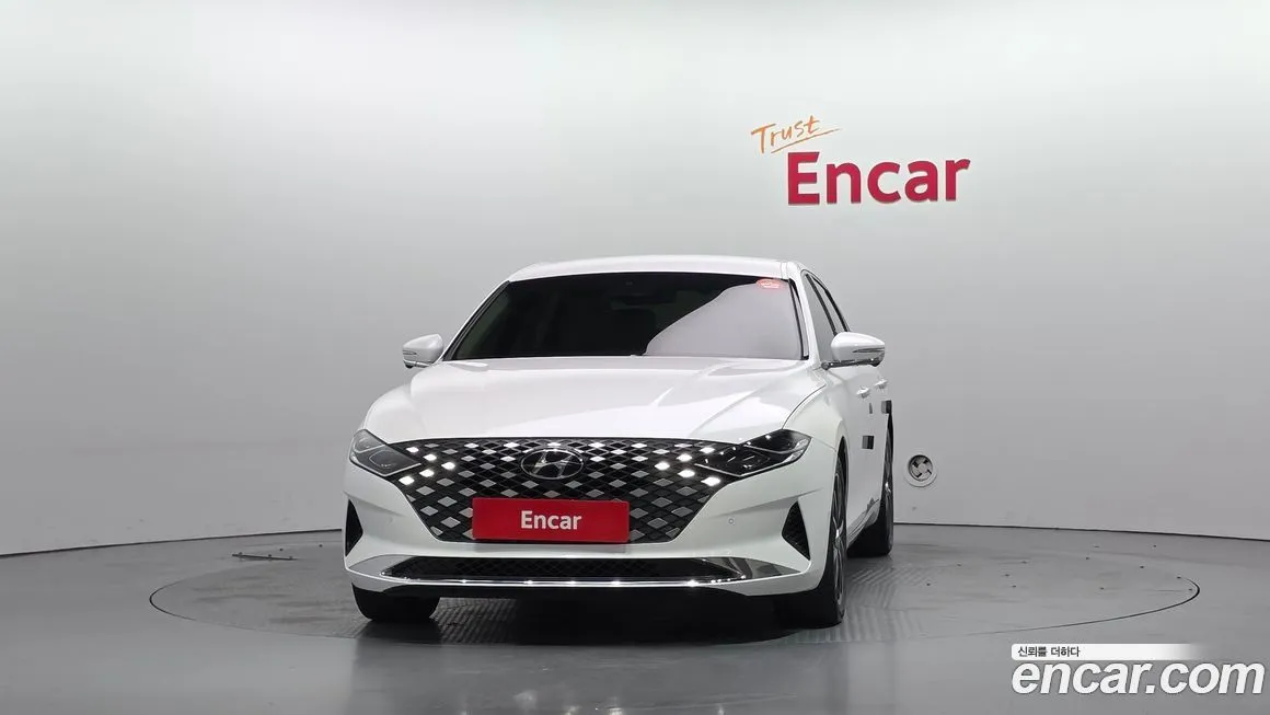 Hyundai Grandeur 2022 из KR, фото 3