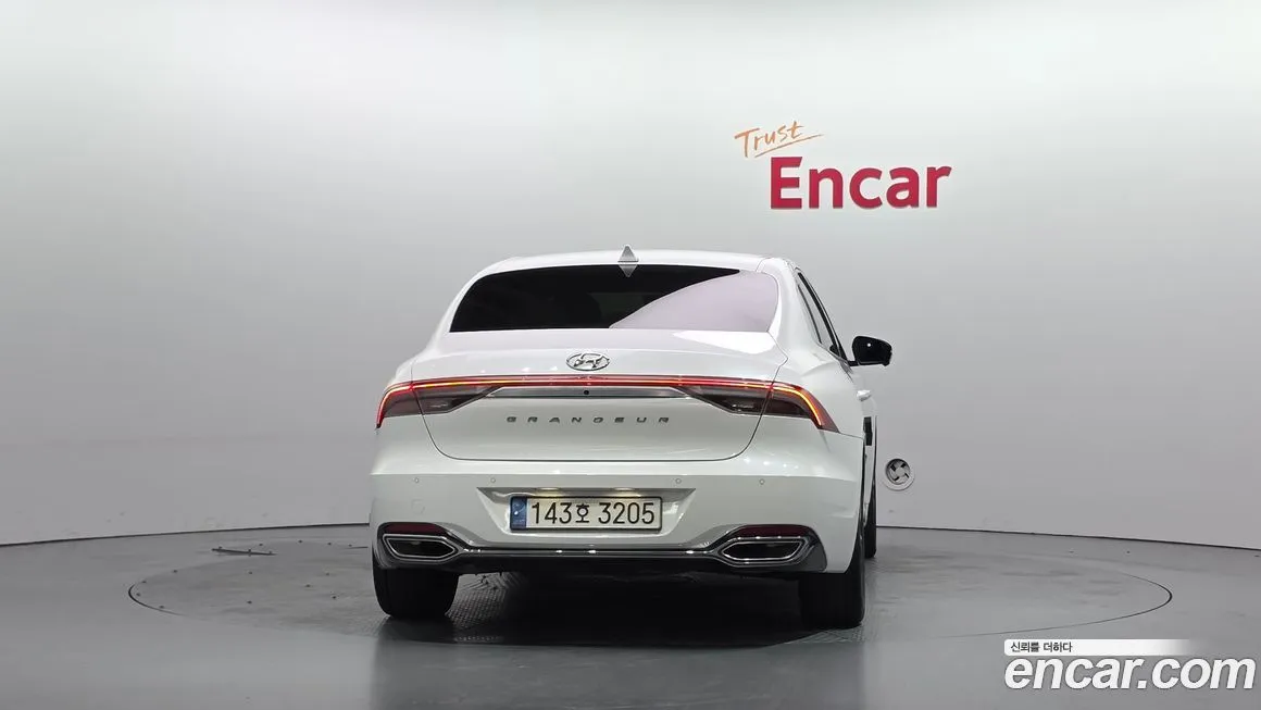 Hyundai Grandeur 2022 из KR, фото 4