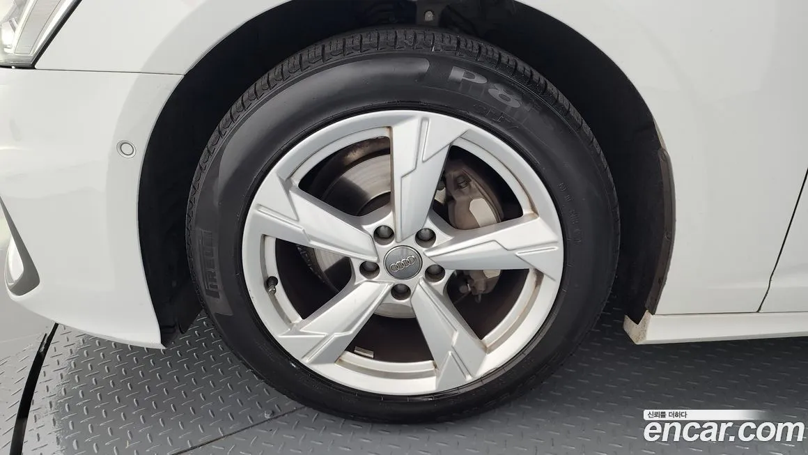 Audi A6 2021 из KR, фото 5