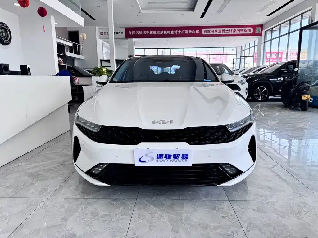 Kia K5 2022 из CN, фото 2