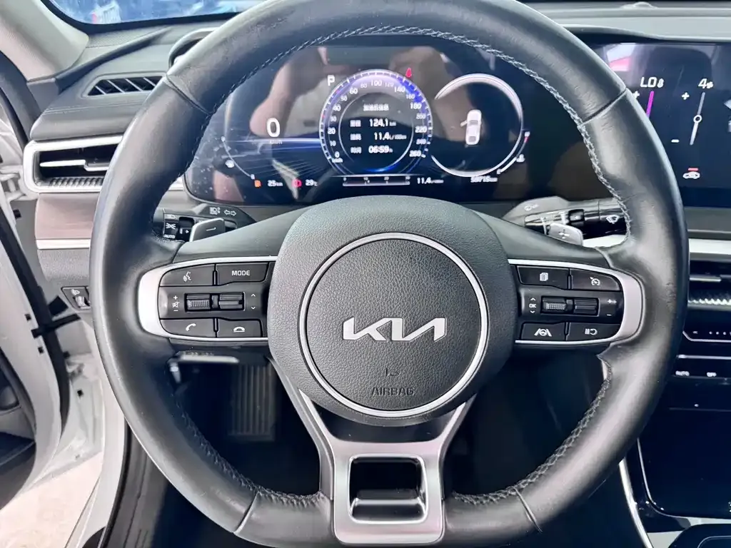 Kia K5 2022 из CN, фото 8