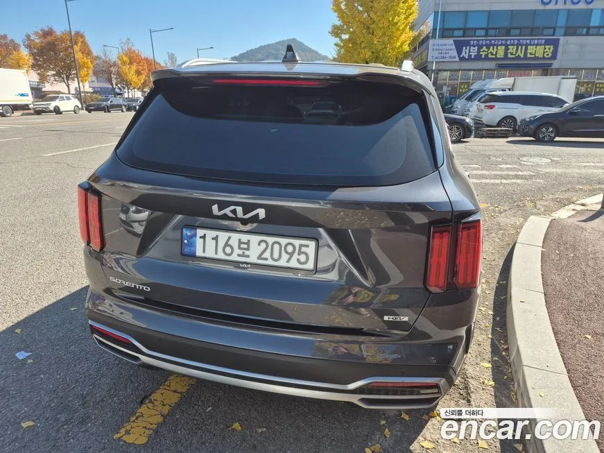 Kia Sorento — фото 4