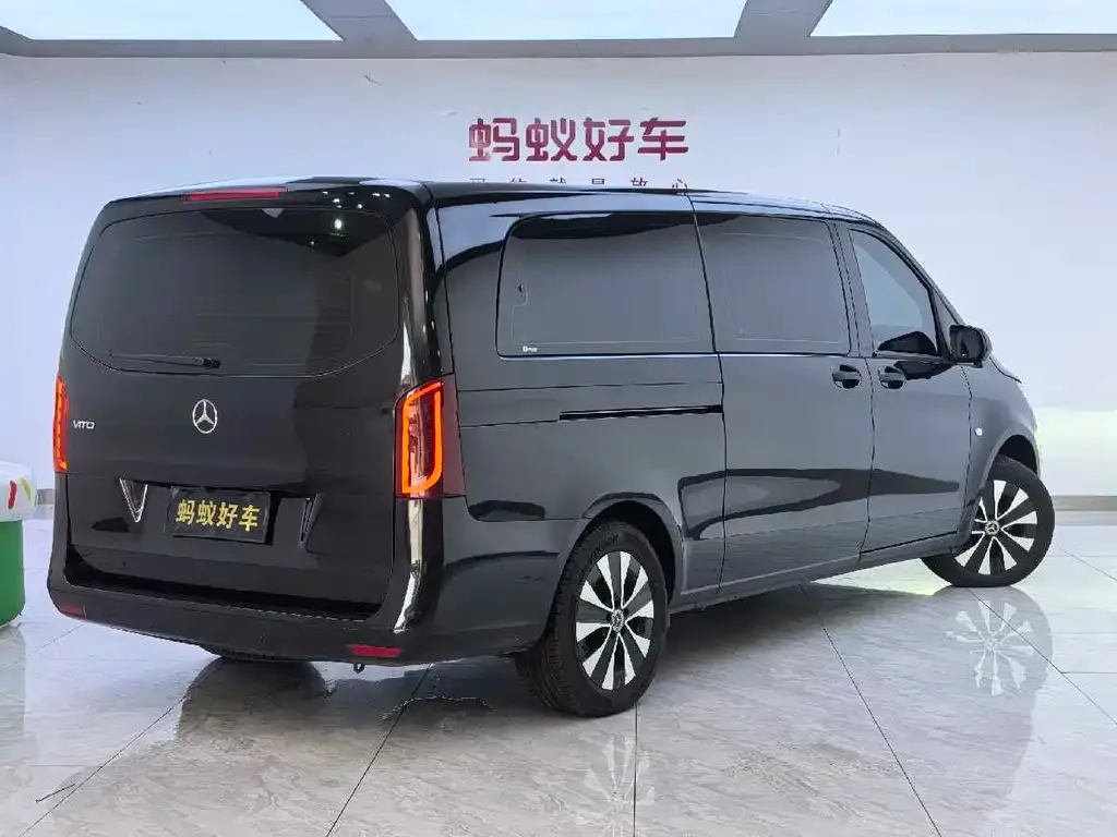 Mercedes-Benz Vito — фото 6