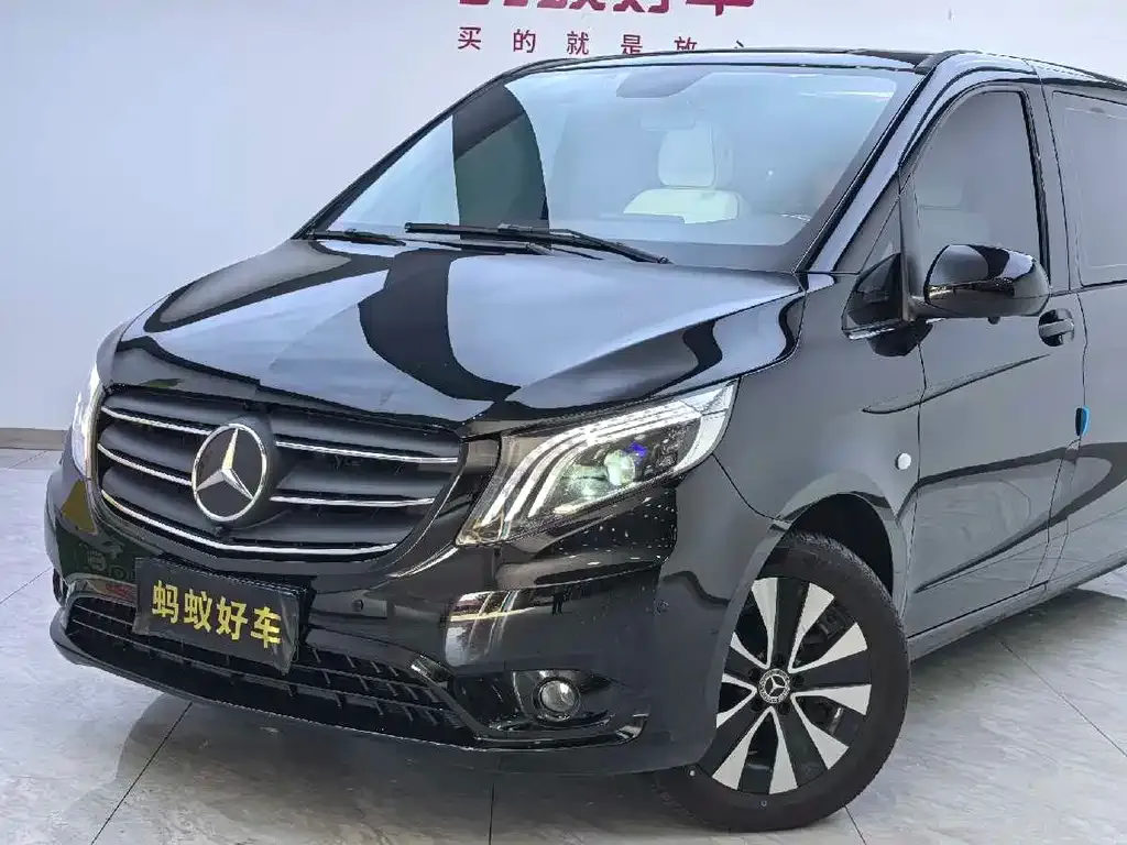 Mercedes-Benz Vito — фото 7