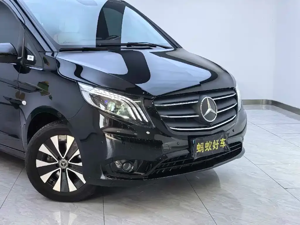 Mercedes-Benz Vito — фото 8