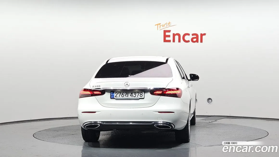Mercedes-Benz E-Class 2023 из KR, фото 4