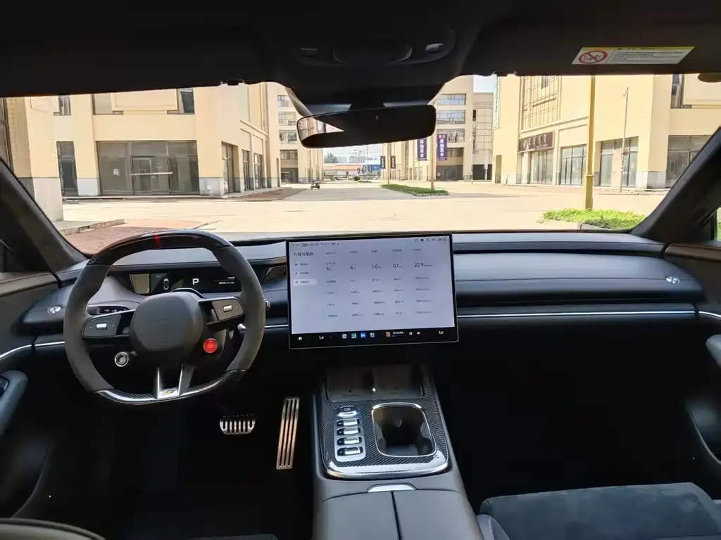 Xiaomi SU7 Ultra — фото 9