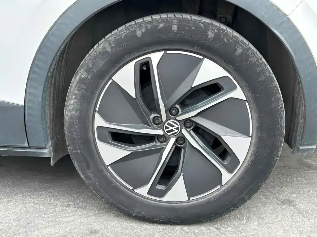 Volkswagen ID.4 Crozz — фото 8