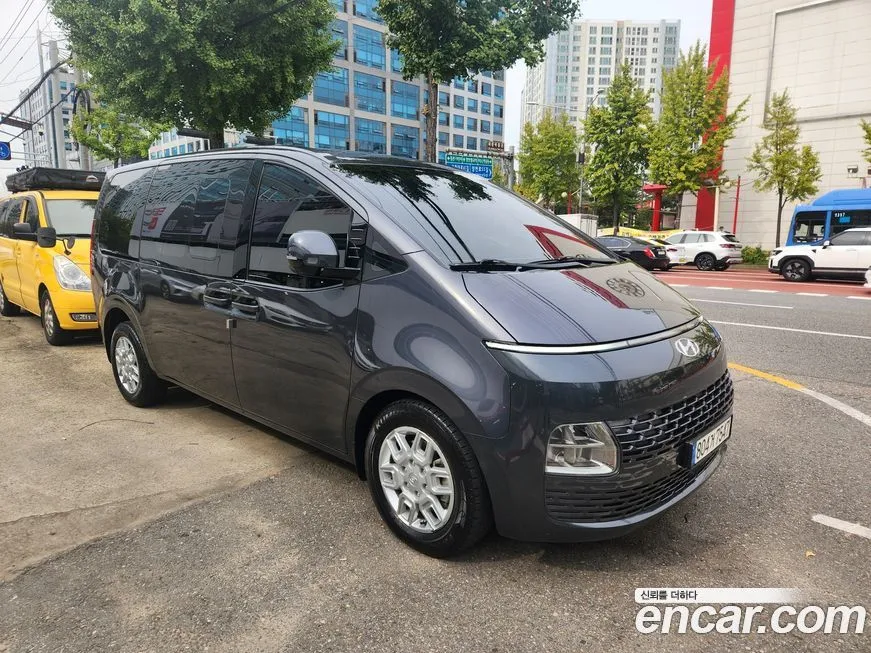 Hyundai Staria — фото 2