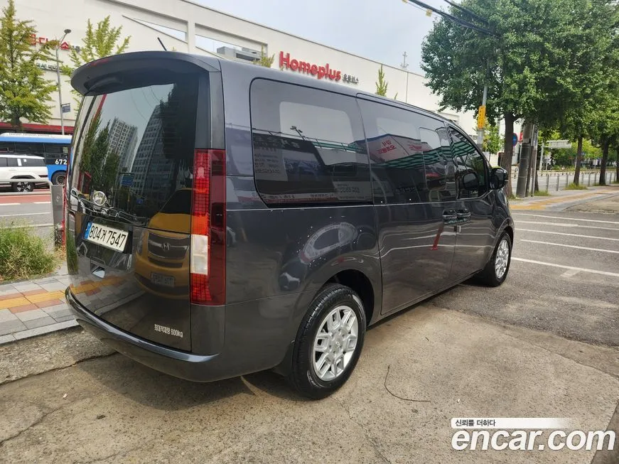 Hyundai Staria — фото 4