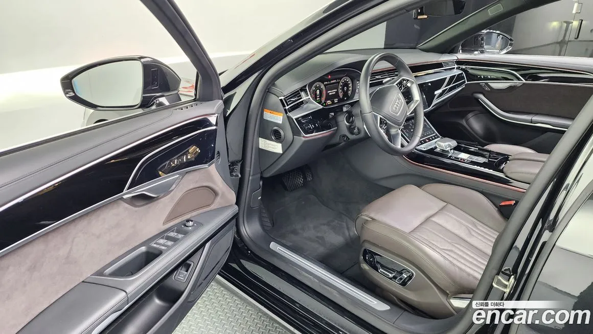 Audi A8 2023 из KR, фото 10
