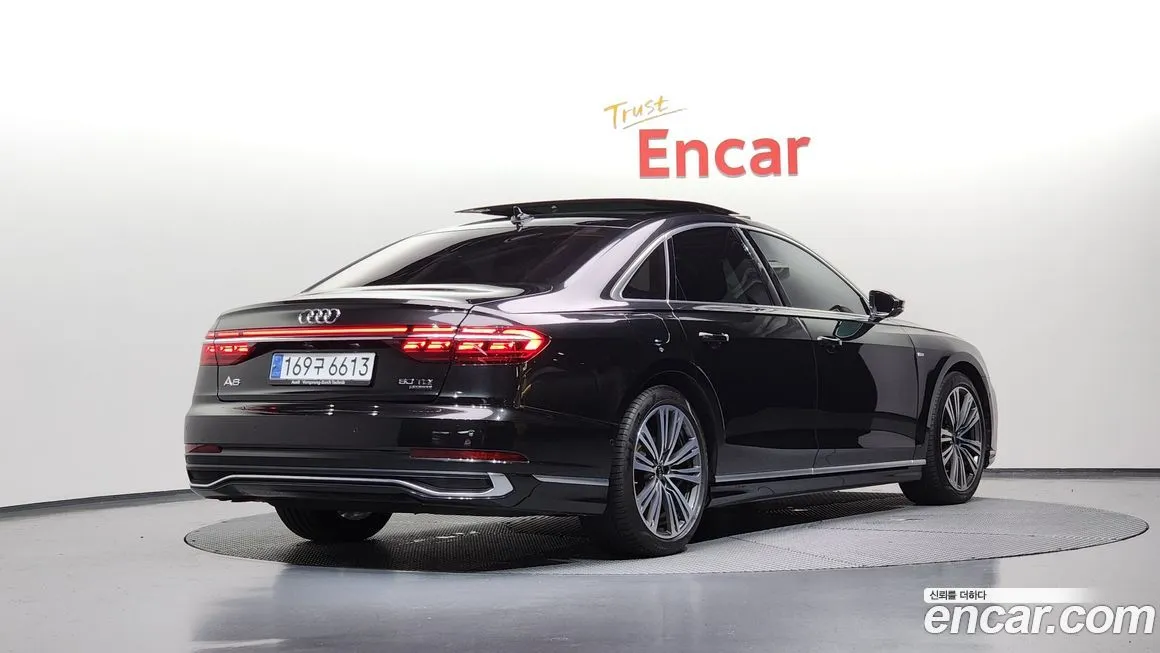 Audi A8 2023 из KR, фото 2