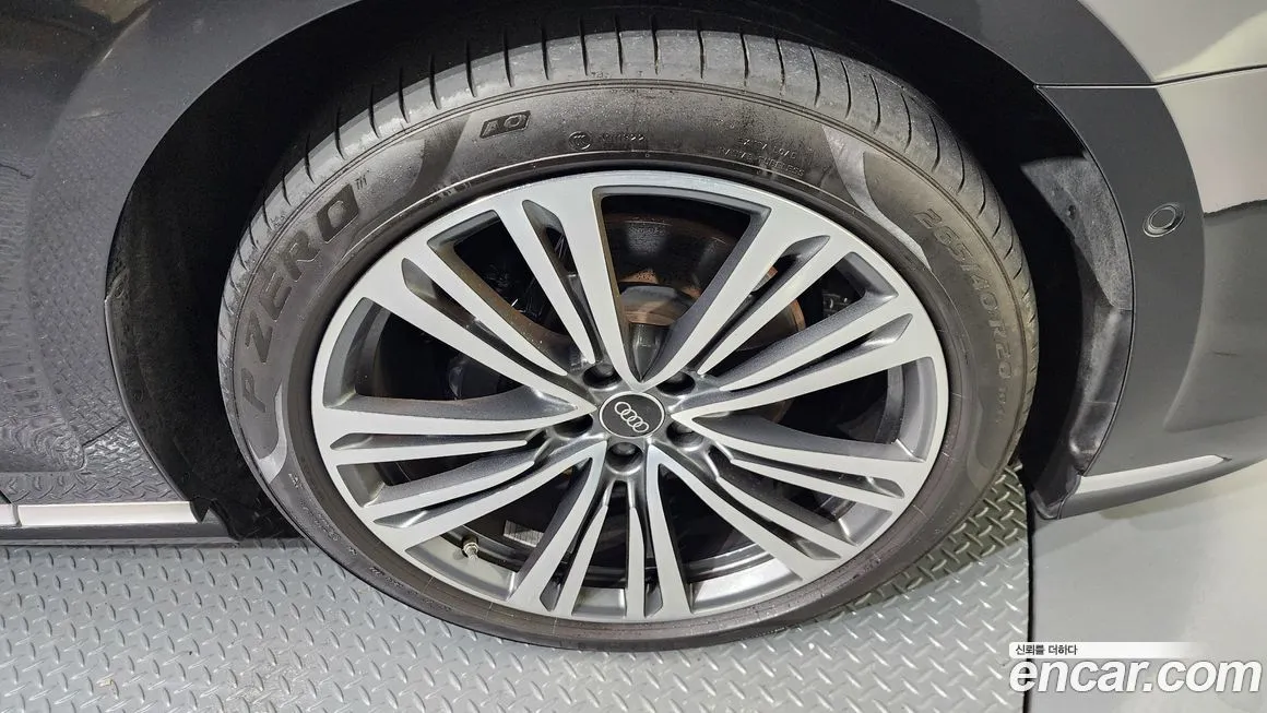 Audi A8 2023 из KR, фото 5