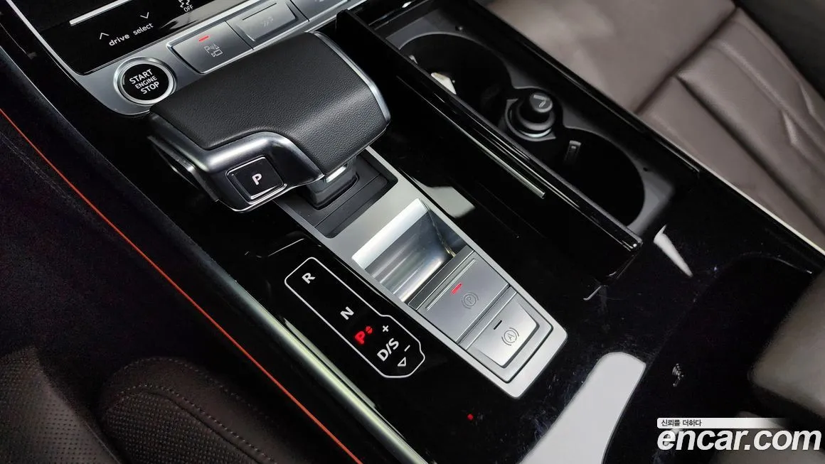 Audi A8 2023 из KR, фото 9
