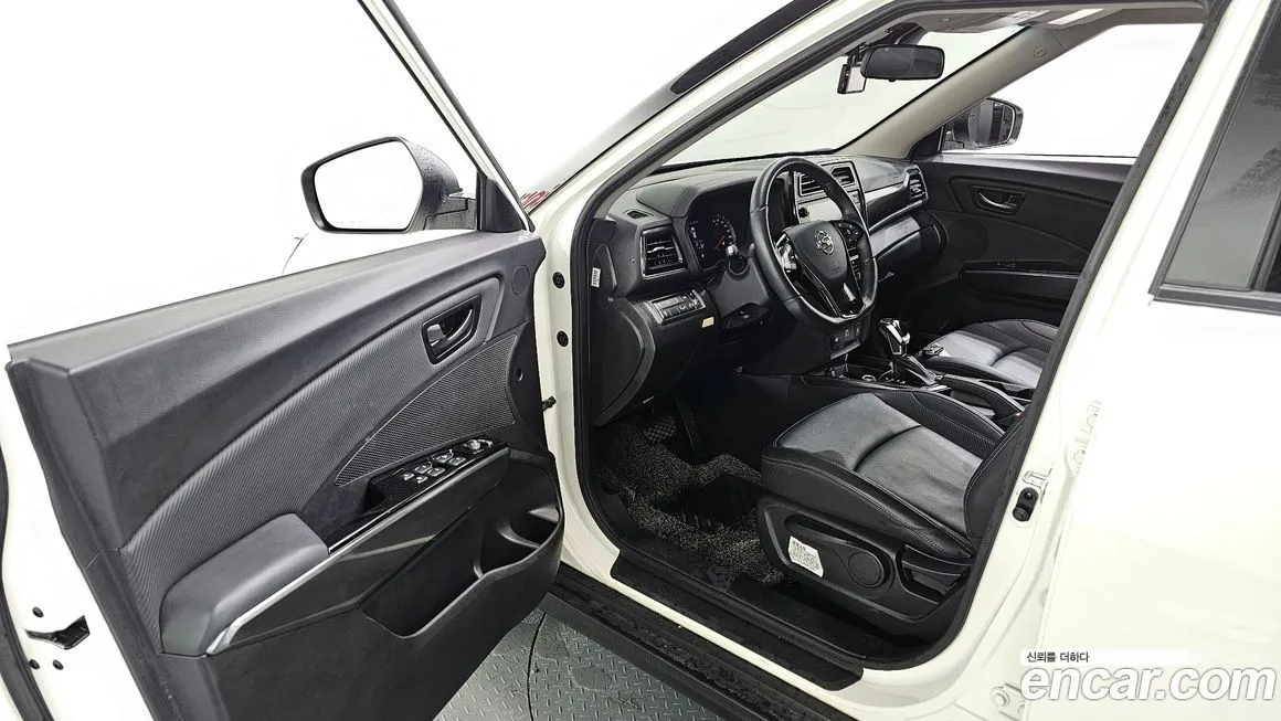 KG Mobility (Ssangyong) TIBOLI 2021 из KR, фото 10
