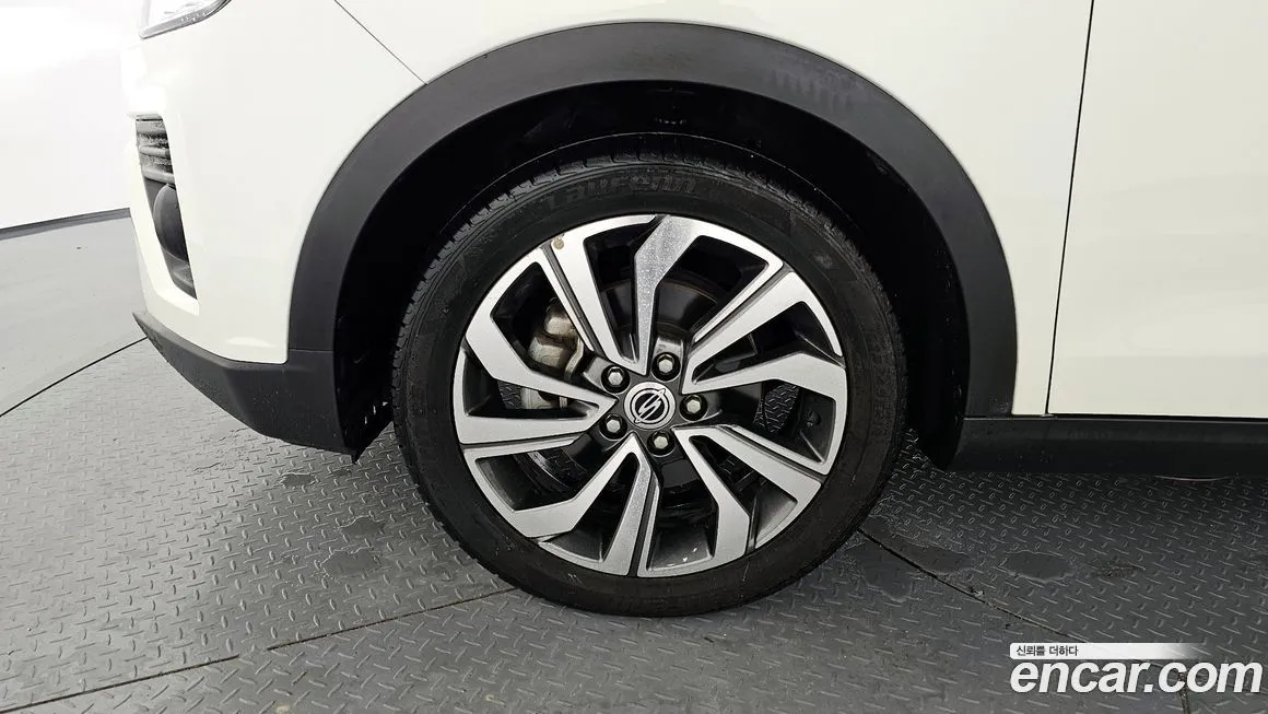 KG Mobility (Ssangyong) TIBOLI 2021 из KR, фото 5