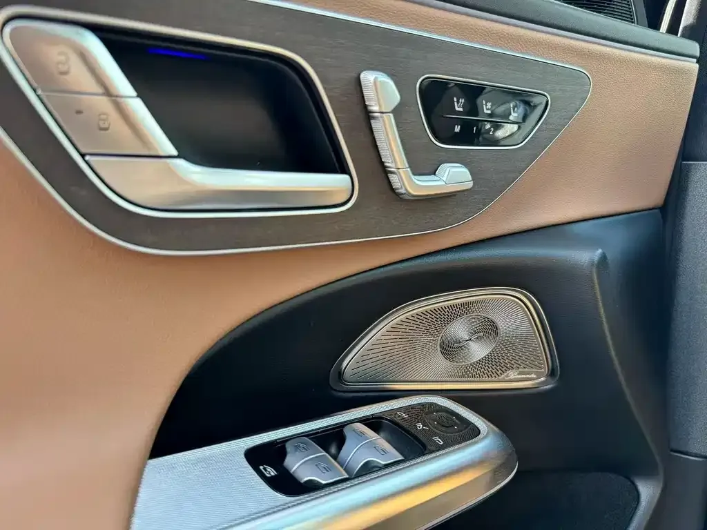 Mercedes-Benz E-Class 2024 из CN, фото 7