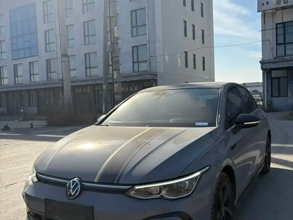 Volkswagen Golf 2021 из CN, фото 1