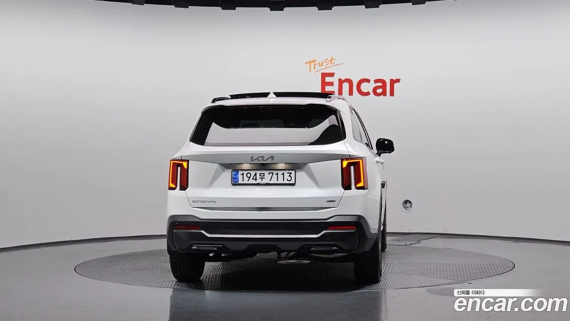 Kia Sorento — фото 4