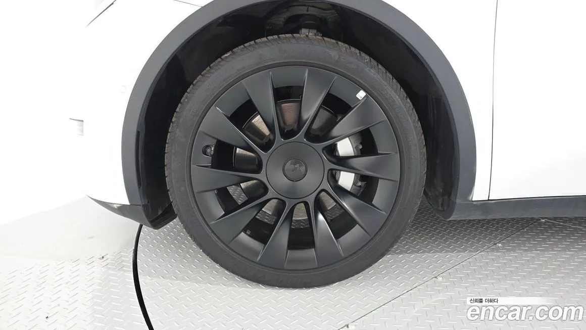 Tesla Model Y 2022 из KR, фото 5