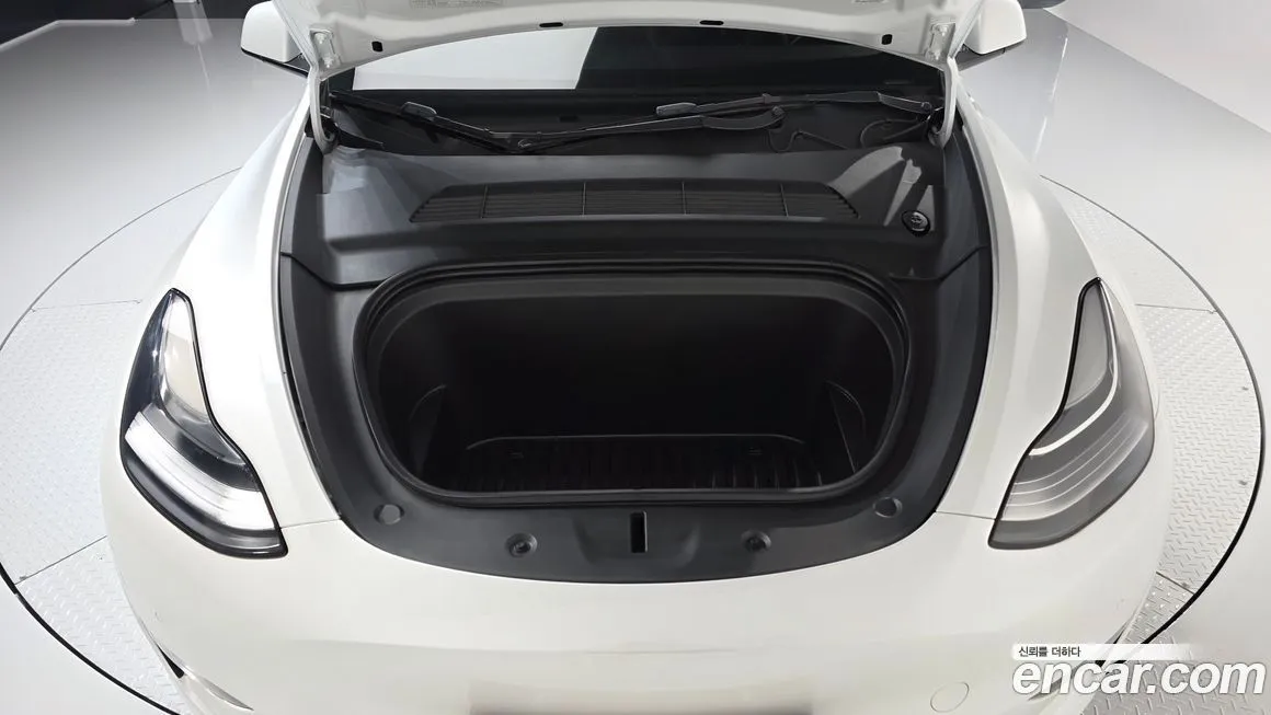 Tesla Model Y 2022 из KR, фото 6