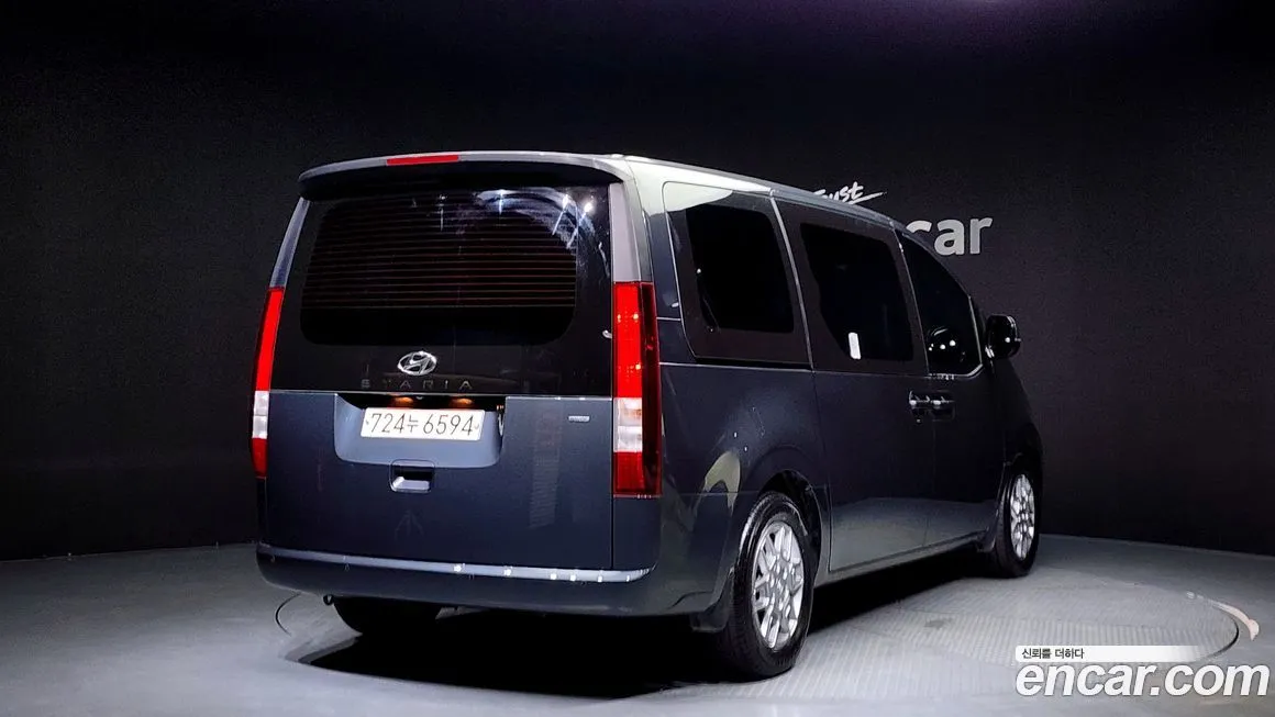 Hyundai Staria 2022 из KR, фото 2