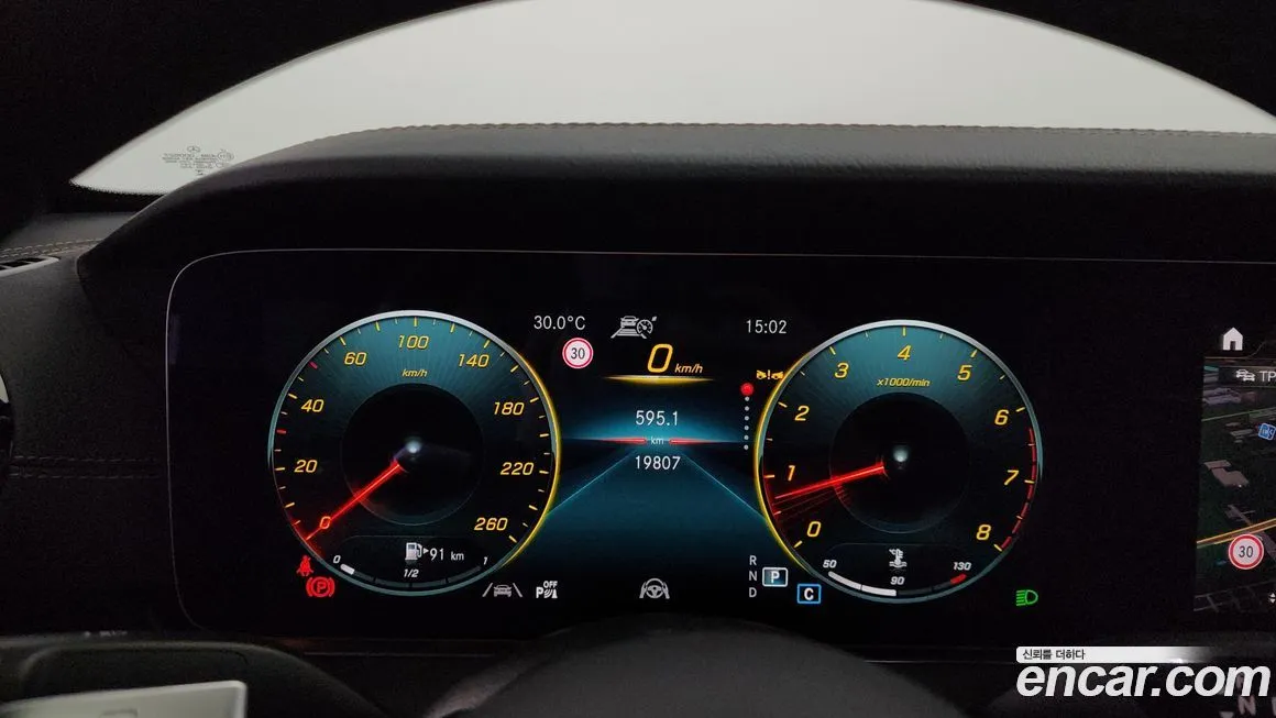 Mercedes-Benz E-Class 2023 из KR, фото 8