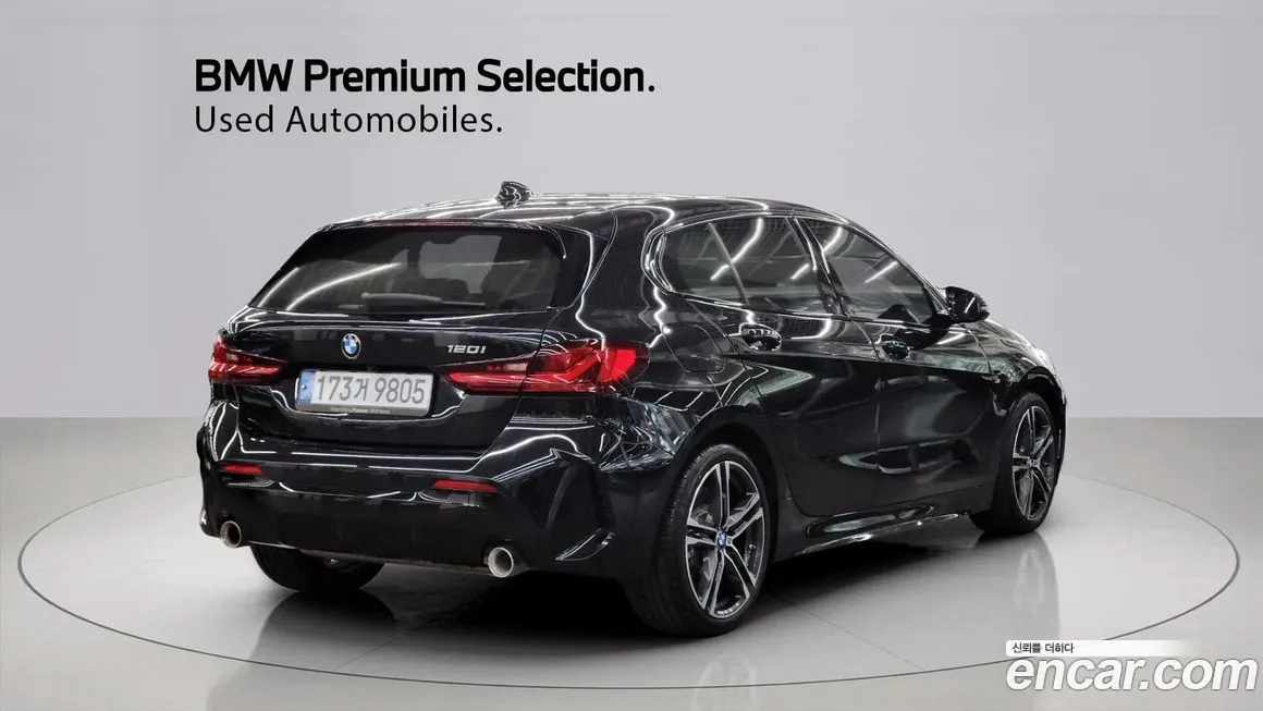 BMW 1-Series 2024 из KR, фото 2