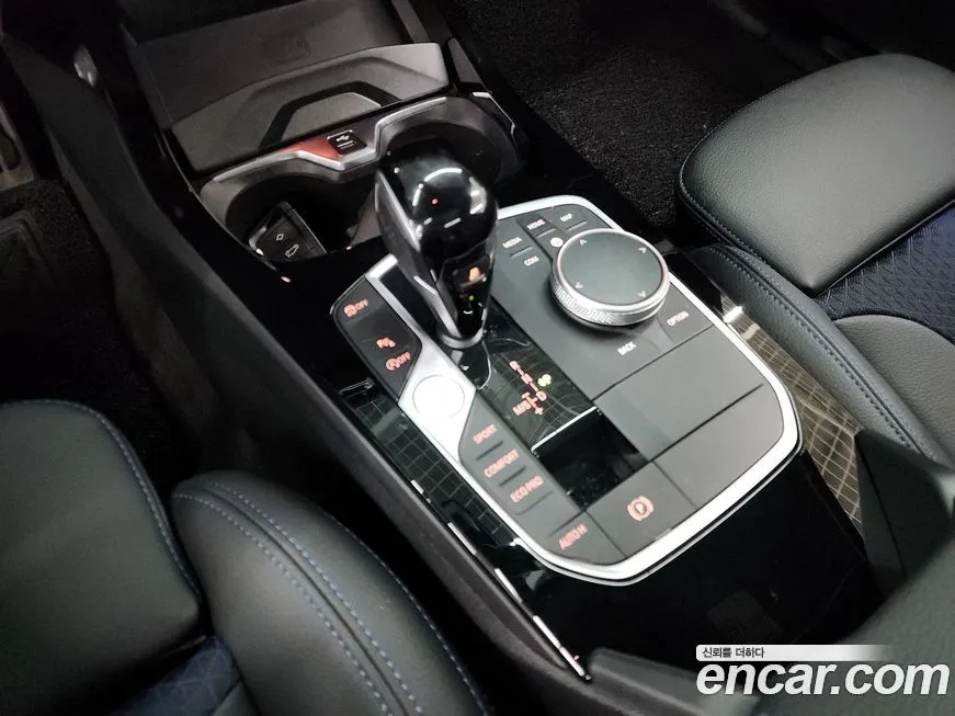 BMW 1-Series 2024 из KR, фото 9