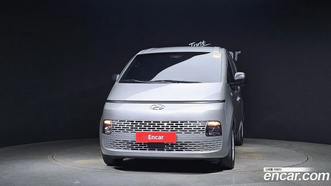 Hyundai Staria 2022 из KR, фото 3