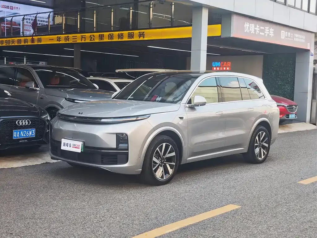 Li Auto L8 2023 из CN, фото 1