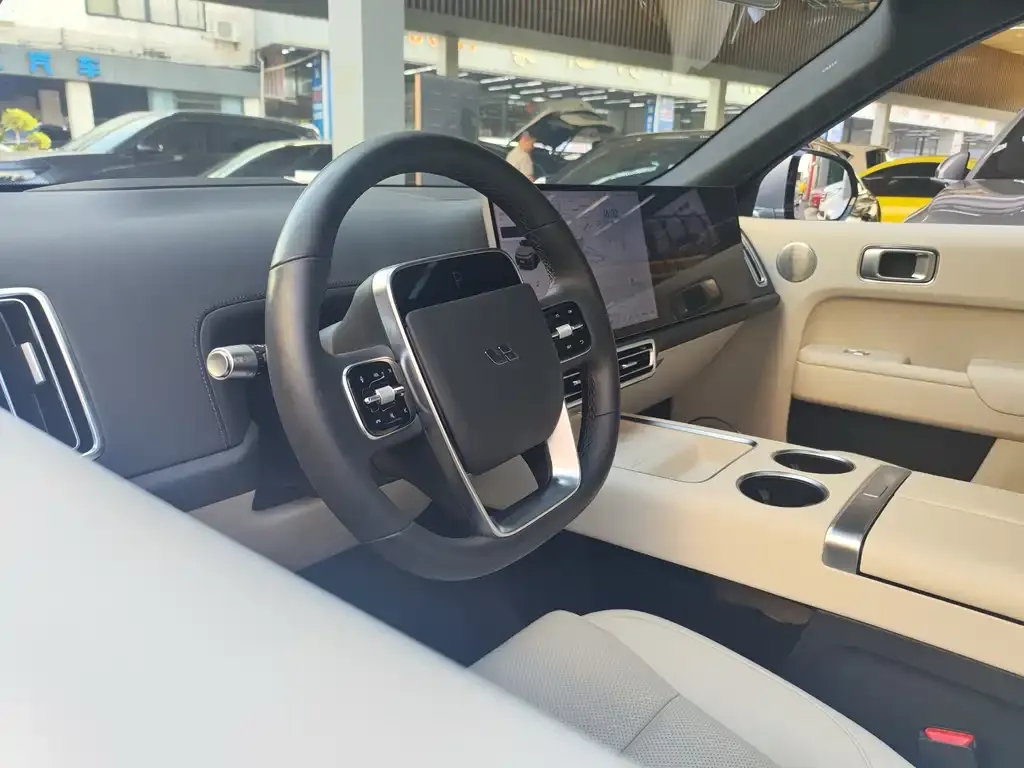 Li Auto L8 2023 из CN, фото 7