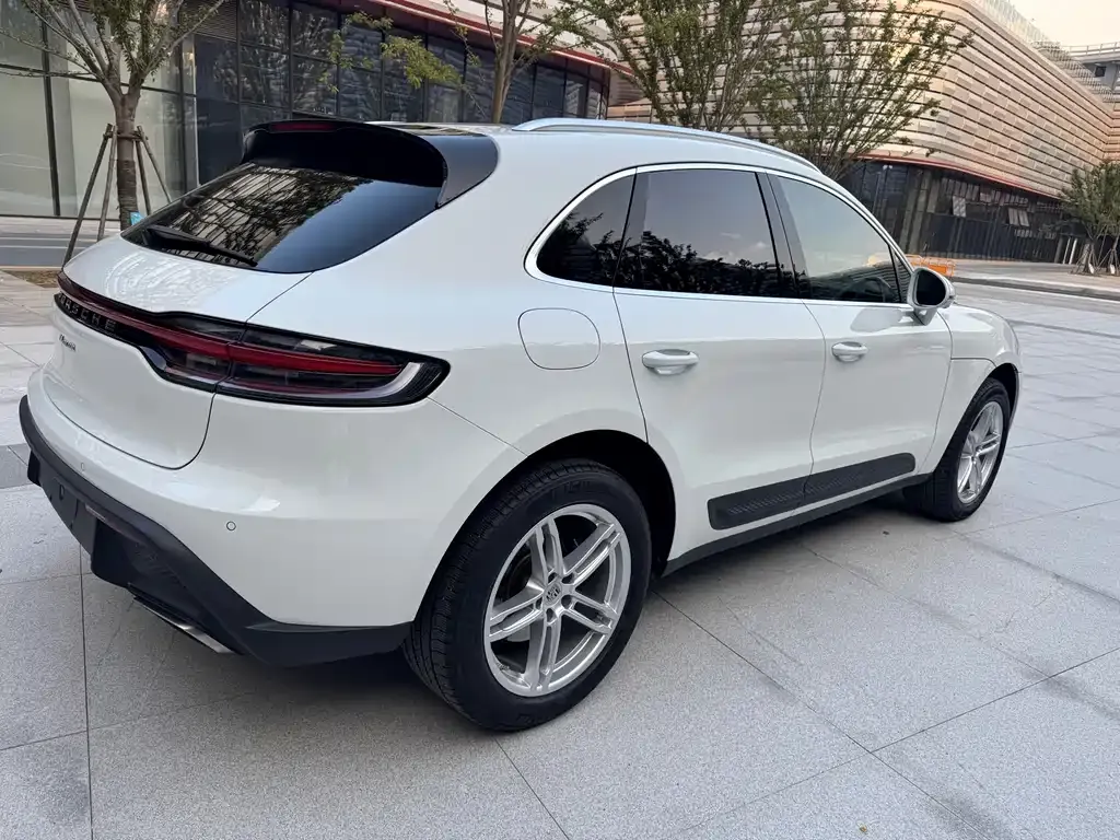 Porsche Macan — фото 3