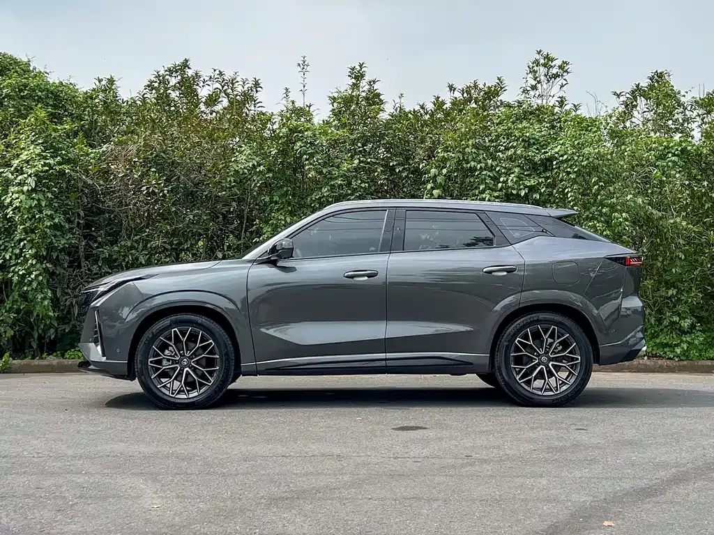 Changan UNI-Z 2024 из CN, фото 5