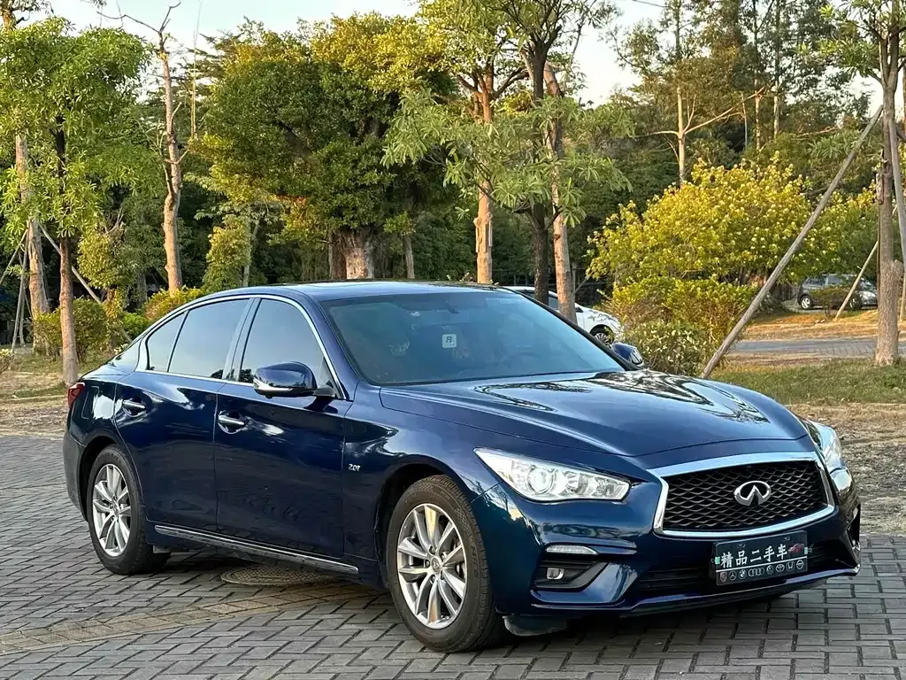 Infiniti Q50L 2021 из CN, фото 3
