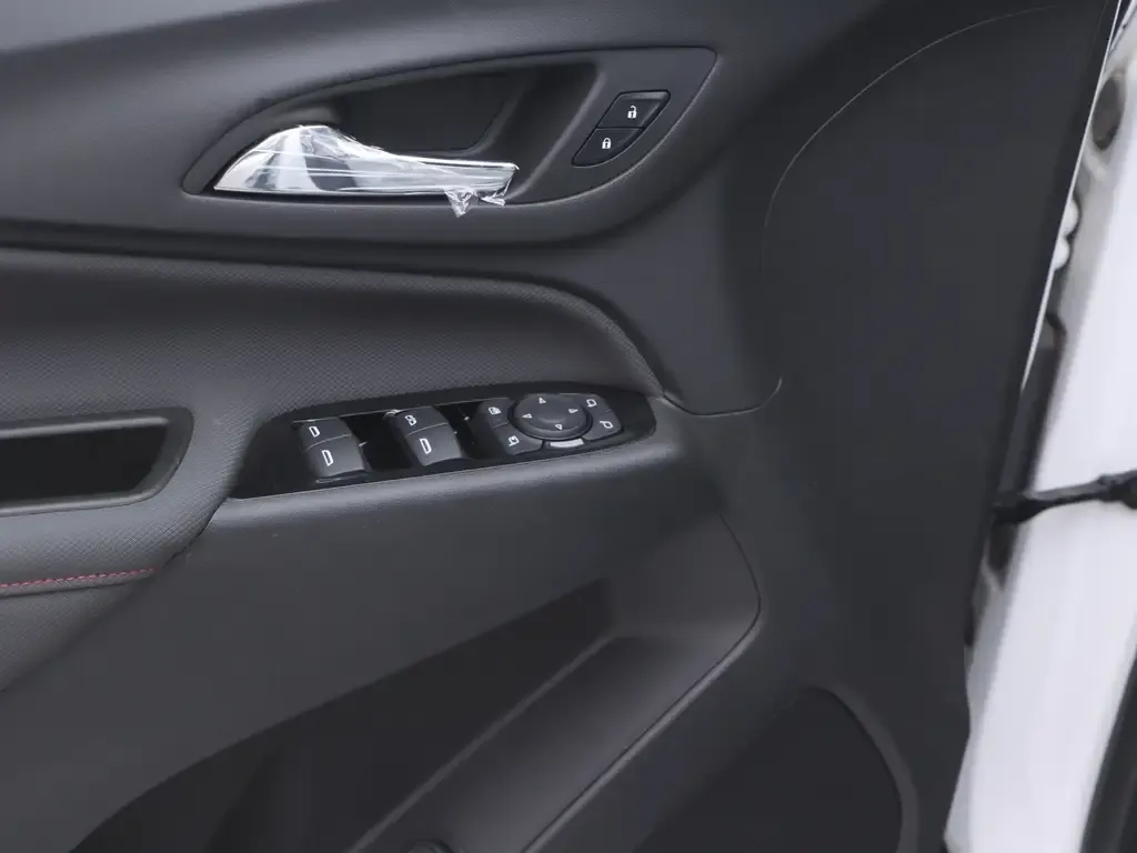Chevrolet Equinox 2025 из CN, фото 6