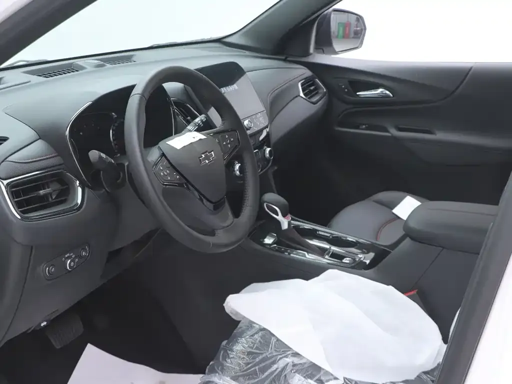 Chevrolet Equinox 2025 из CN, фото 8