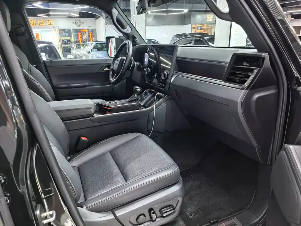 Lexus GX 2024 из CN, фото 4