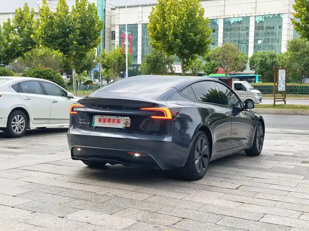 Tesla Model 3 2024 из CN, фото 4