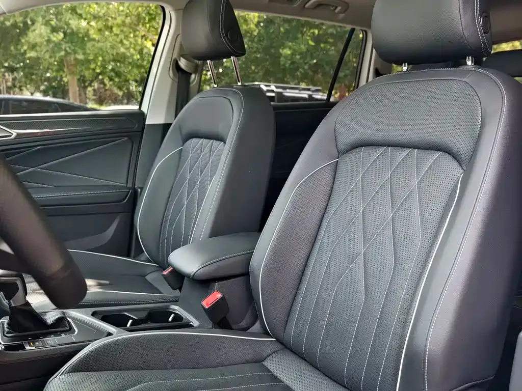 [object Object] Tiguan L 2023 из CN, фото 4