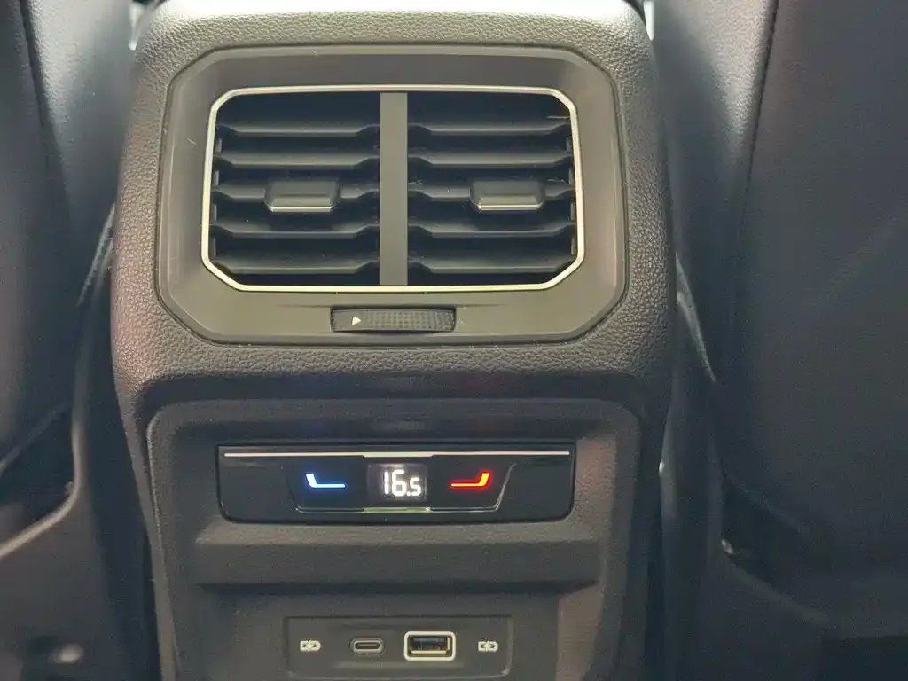 [object Object] Tiguan L 2023 из CN, фото 8